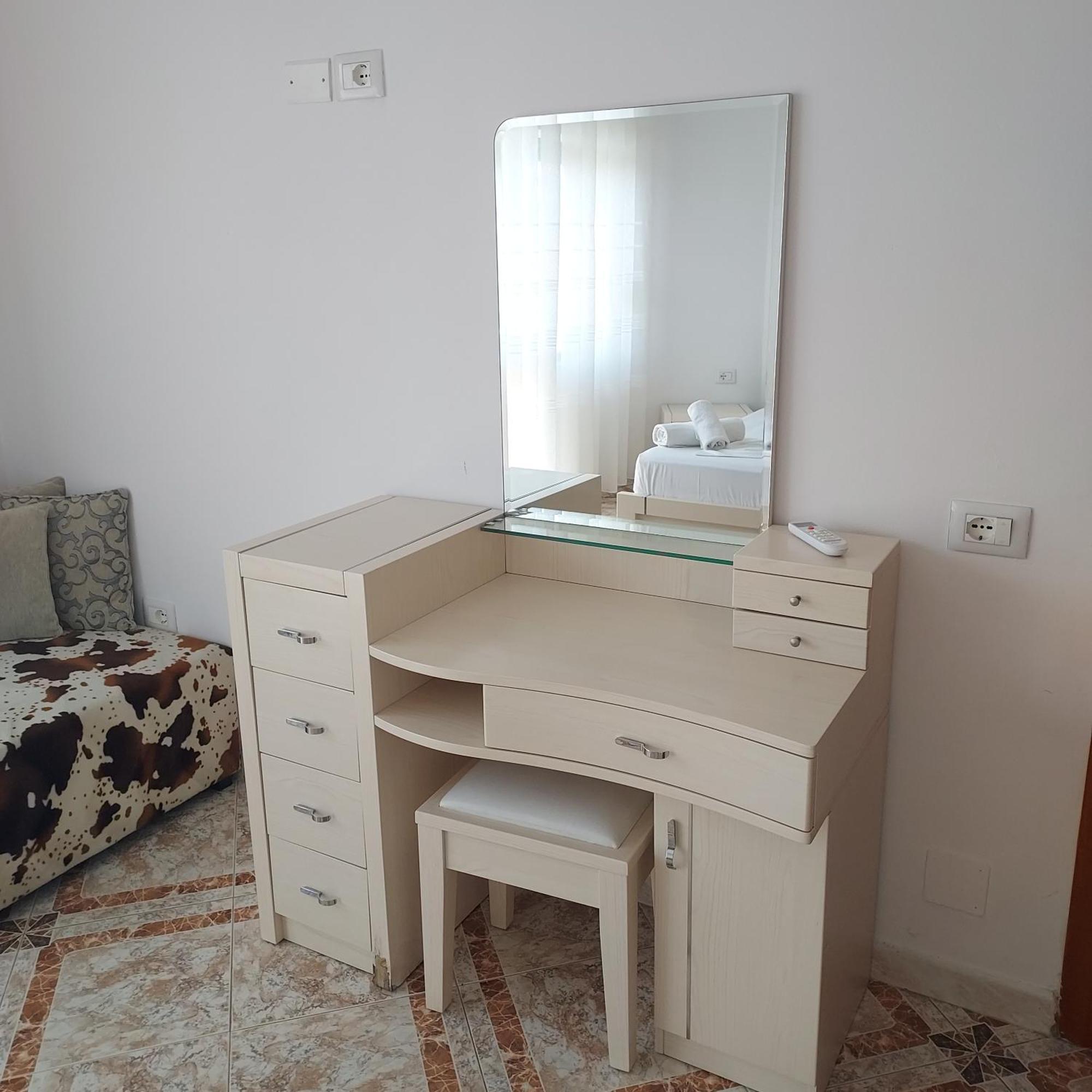 Martin Ferraj Riviera Apartment Vlore Exterior photo